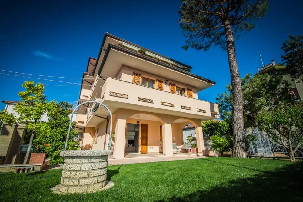 Appartamenti Vicino Al Mare Civitanova Marche Exterior photo
